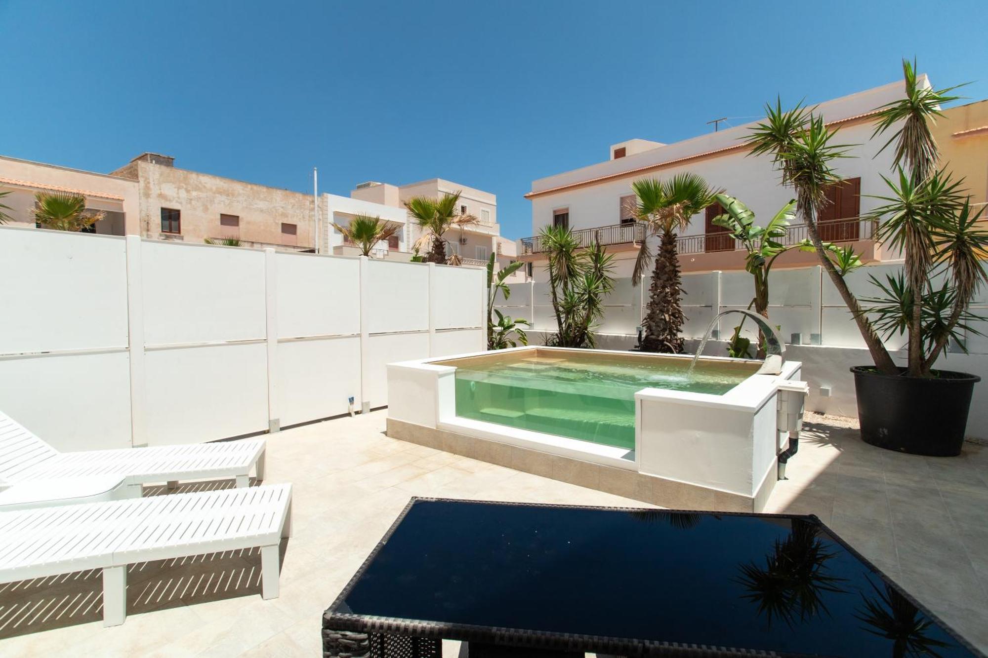 Le Grotte Hotel Lampedusa Eksteriør billede