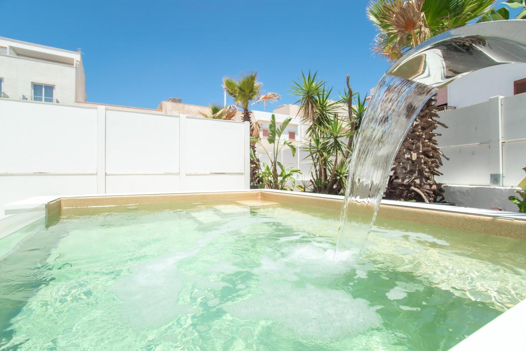 Le Grotte Hotel Lampedusa Eksteriør billede