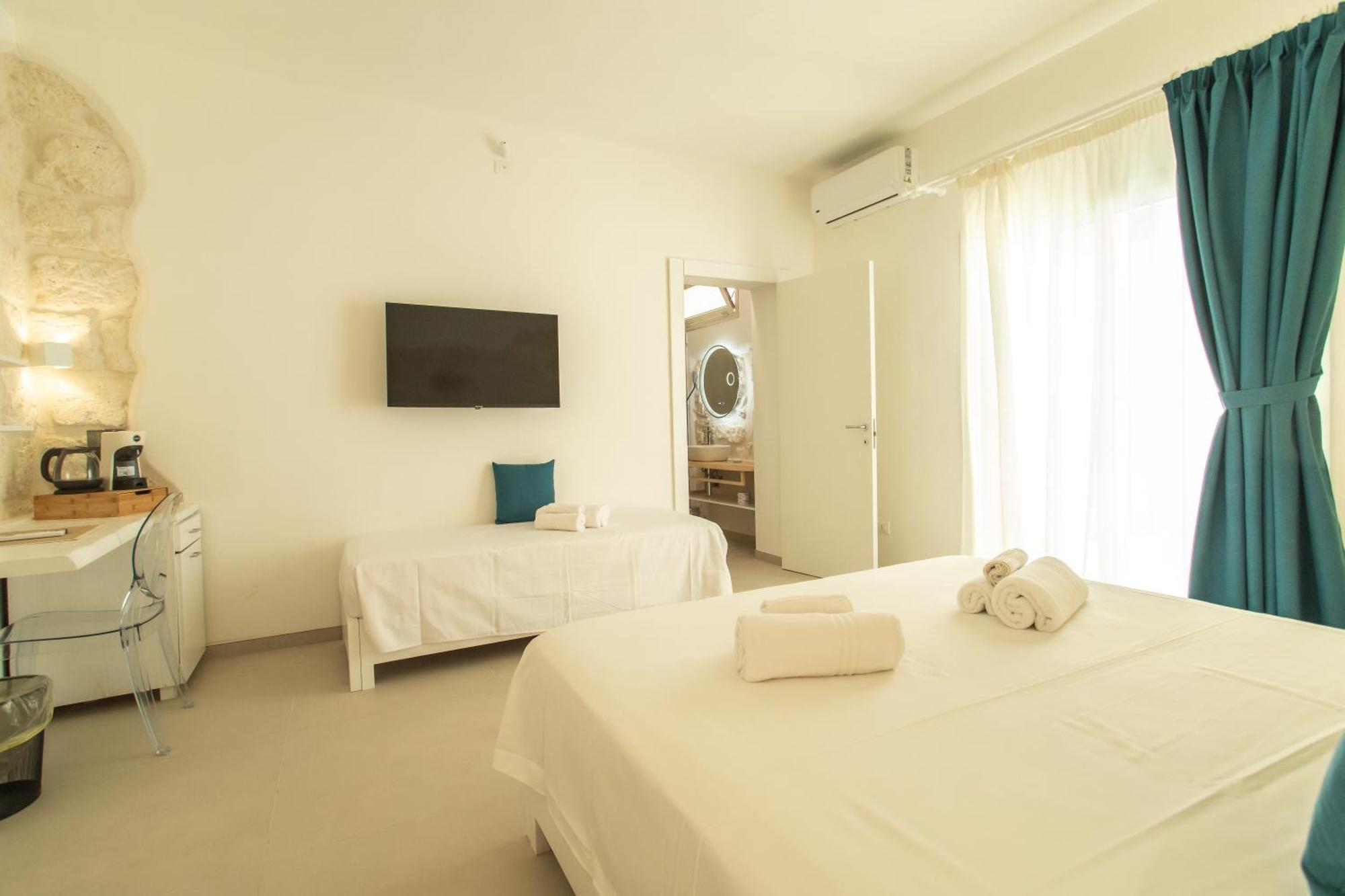Le Grotte Hotel Lampedusa Eksteriør billede